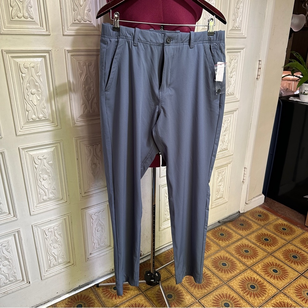 Brooks Brothers Men’s Gray Pants.  W34/L32.